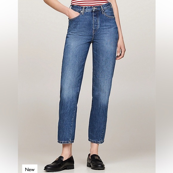 Tommy Hilfiger dark wash jeans - Picture 1 of 4